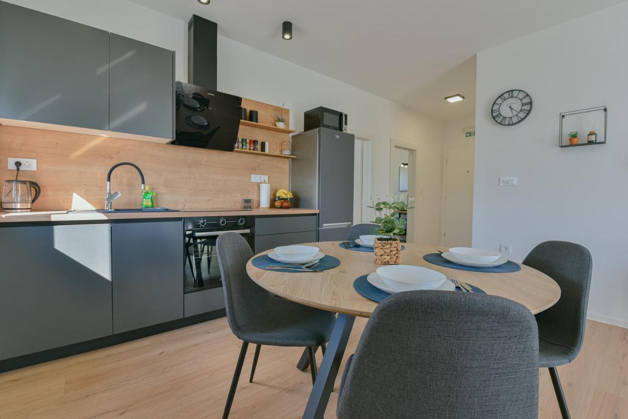 Apartments Noa Sukošan Extérieur photo